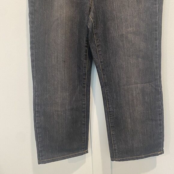 Bogari Jeans Women 29 Blue Dark Wash Cropped Denim Bling Pockets Embroidered - Picture 7 of 16